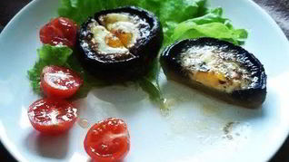 Рецепт Грибов, фаршированных перепелиными яйцами