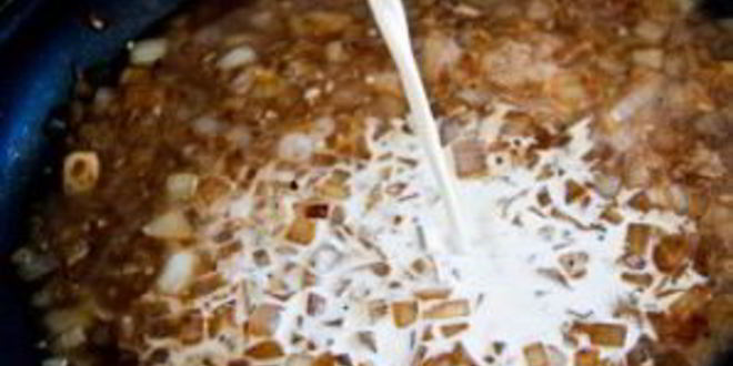 Рецепт грибов под сливочным соусом