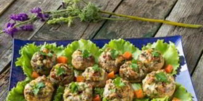 Рецепт грибов с колбасой в духовке