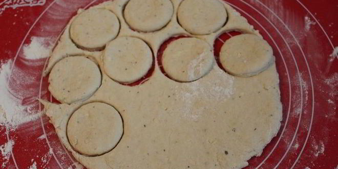 Рецепт грибов с сырными сконами