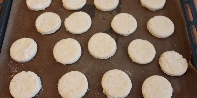 Рецепт грибов с сырными сконами