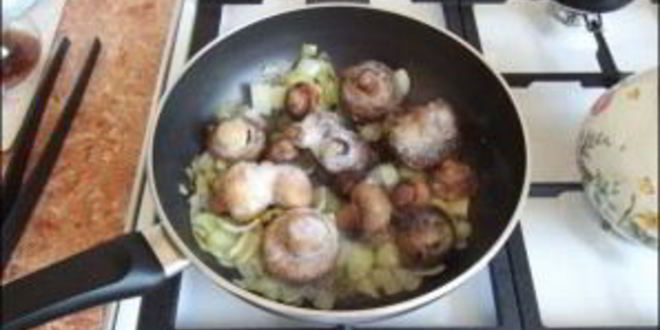 Рецепт грибов в сливочном соусе