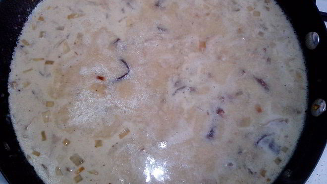 Рецепт Грибов в сметанном соусе с прованскими травами