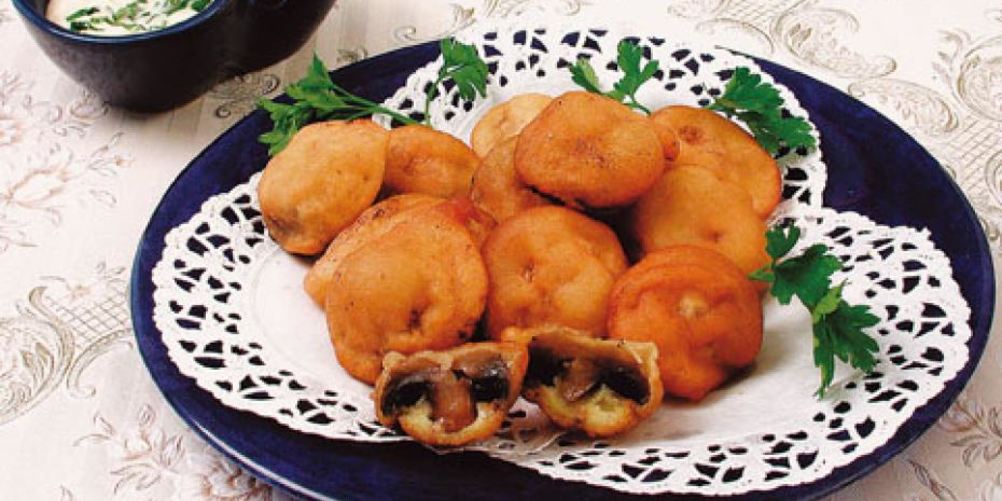 Как приготовить хрустящие грибы с соусом из трав