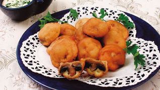 Рецепт Хрустящих грибов с соусом из трав