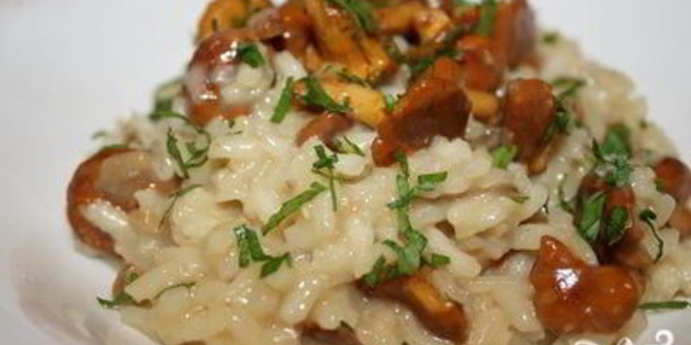 Как приготовить лисичек, жареных с рисом