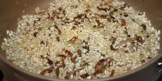 Рецепт лисичек, жареных с рисом