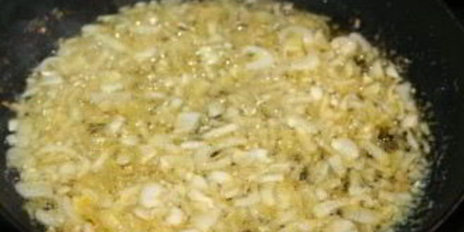 Рецепт маслят, тушеных с картофелем