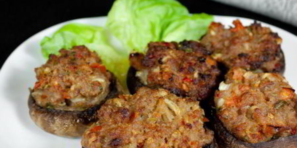 Как приготовить шампиньоны, фаршированные мясом