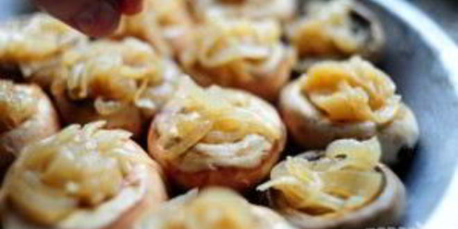 Рецепт шампиньонов под сыром в духовке