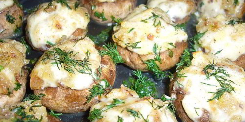 Как приготовить шампиньоны с сыром и зеленью
