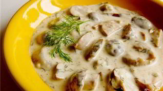 Рецепт Тушеных белых грибов