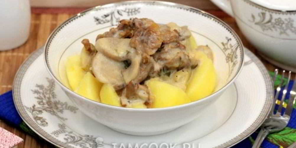 Как приготовить тушеные грибы в мультиварке