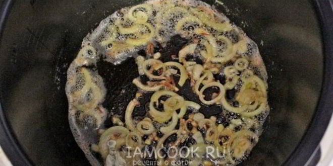 Рецепт тушеных грибов в мультиварке