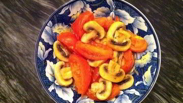 Рецепт Жареных грибов с помидорами