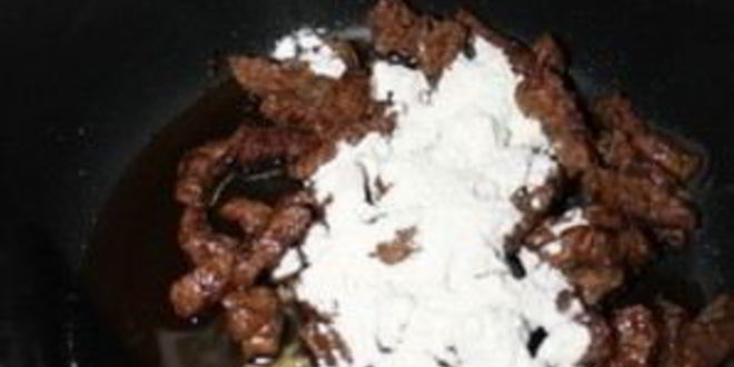 Рецепт гуляша из баранины в мультиварке