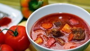 Рецепт Гуляша из говядины с болгарским перцем и картофелем