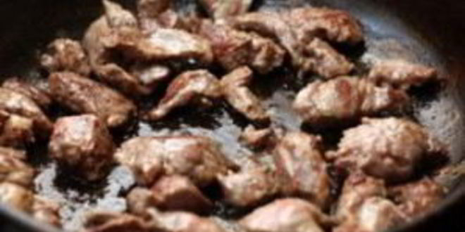 Рецепт гуляша из говядины с черносливом