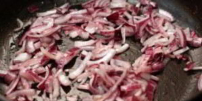 Рецепт гуляша из говядины с черносливом