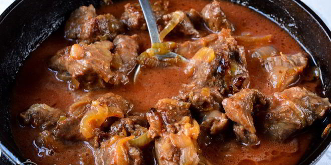 Рецепт гуляша из говядины с подливкой