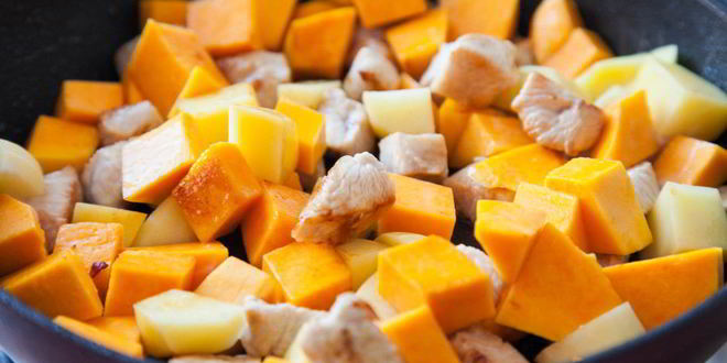 Рецепт гуляша из индейки с тыквой