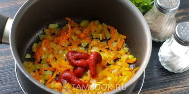 Рецепт гуляша из куриных желудков