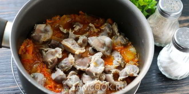 Рецепт гуляша из куриных желудков