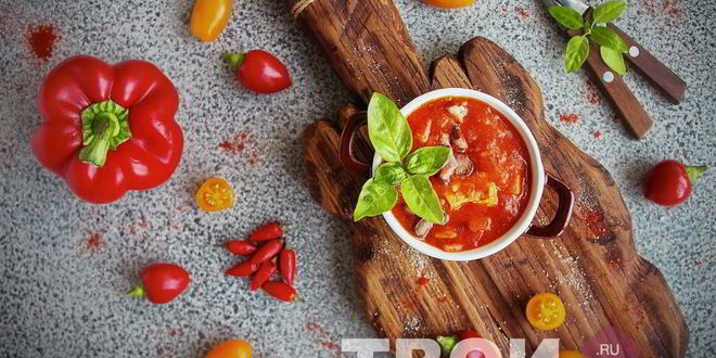 Рецепт гуляша из курицы с подливкой