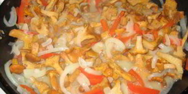 Рецепт гуляша из лисичек