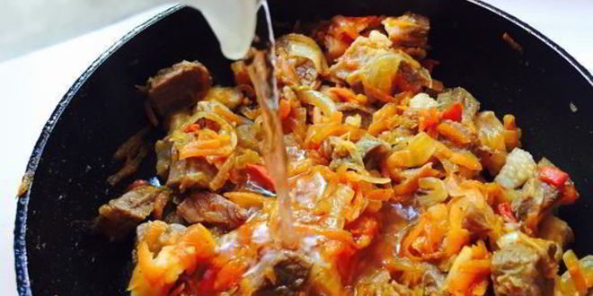 Рецепт гуляша из отварного мяса
