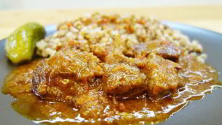 Рецепт Гуляша из свинины на темном пиве