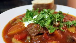 Рецепт Гуляша в казане