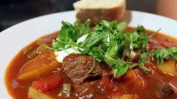 Рецепт Гуляша в казане