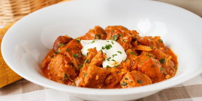 Рецепт свинины, тушенной с капустой а la гуляш