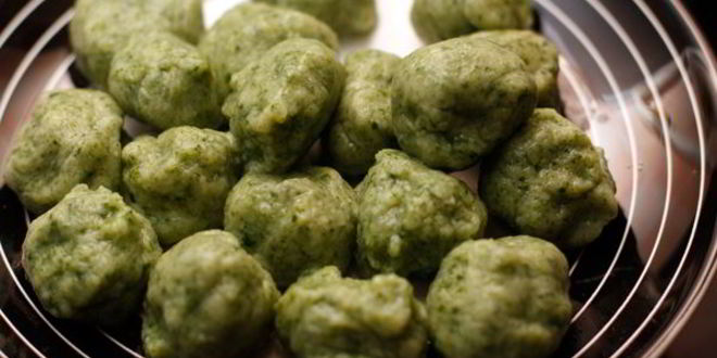 Рецепт картофельных клецек со шпинатом