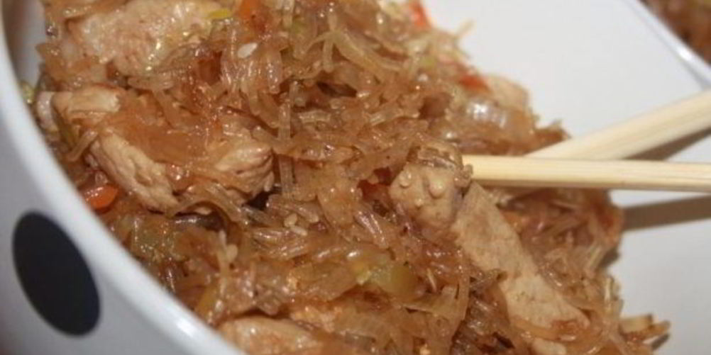 Как приготовить китайскую лапшу со свининой