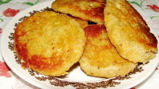 Рецепт Гороховых котлет с чесноком