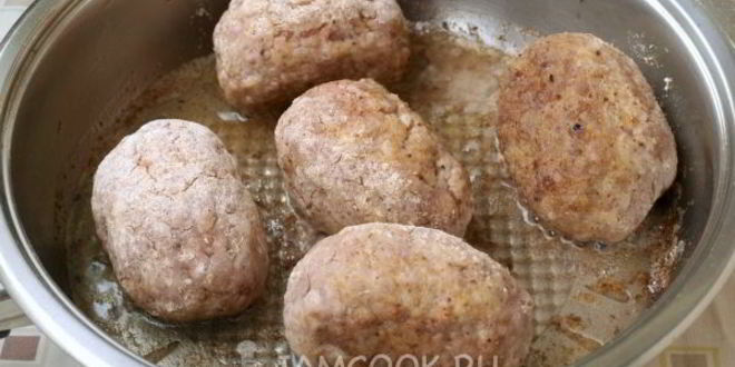 Рецепт котлеты с яйцом внутри