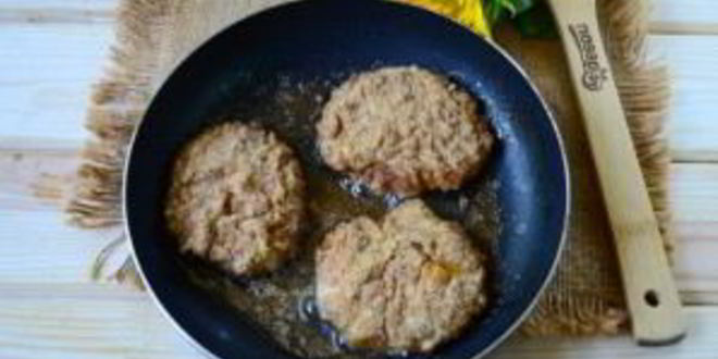 Рецепт котлет из кабачков и фарша жареные