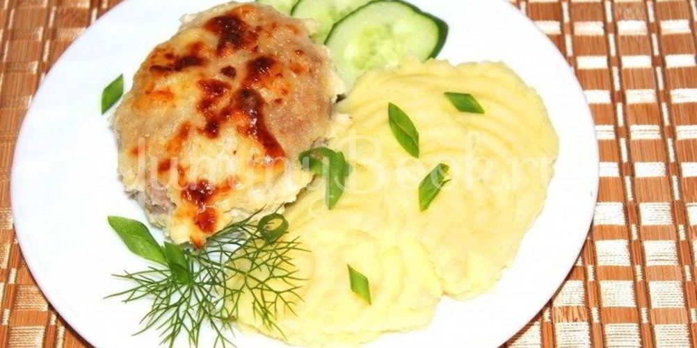 Как приготовить котлеты под сырным соусом