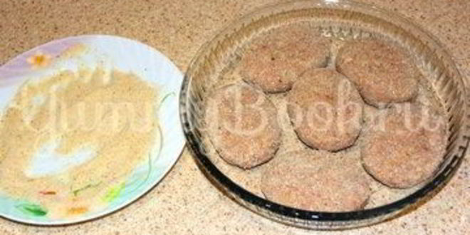 Рецепт котлет под сырным соусом