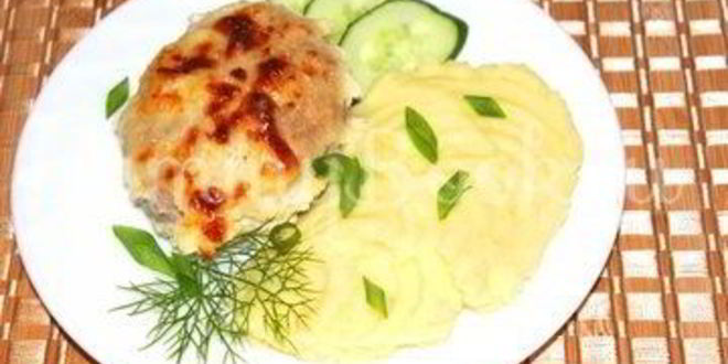 Рецепт котлет под сырным соусом