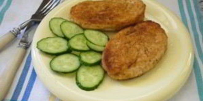 Рецепт куриных котлет с батоном