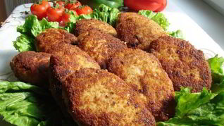 Рецепт Куриных котлет с начинкой из белых грибов