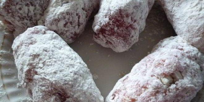 Рецепт отбивной котлеты с начинкой из омлетных блинчиков и козьего сыра