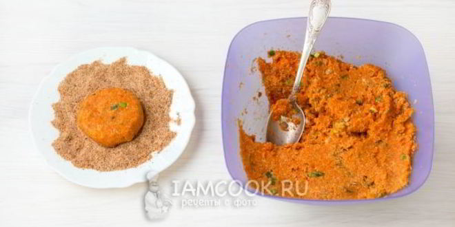 Рецепт постных морковных котлет в панировочных сухарях