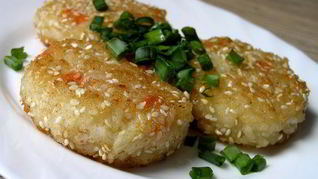 Рецепт Рисовых котлеток в кунжутной панировке