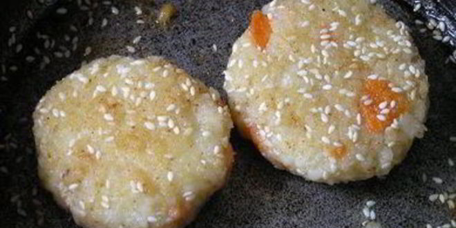 Рецепт рисовых котлеток в кунжутной панировке