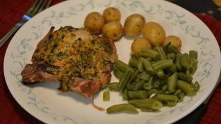 Рецепт Свиных котлет с горчичным пряным маслом