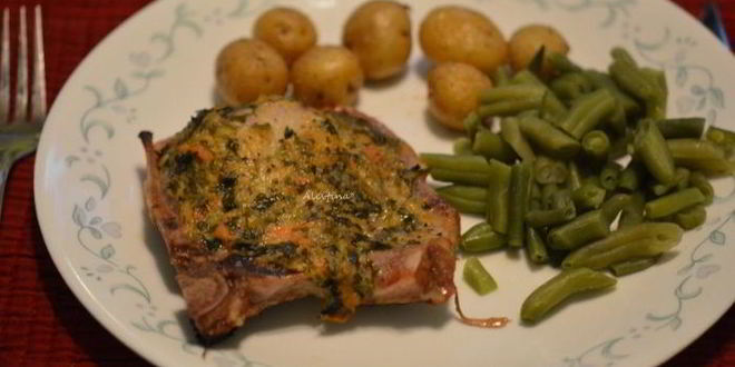 Рецепт свиных котлет с горчичным пряным маслом